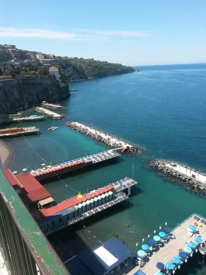 Апартаменты Casa Migliaccio Сорренто Экстерьер фото